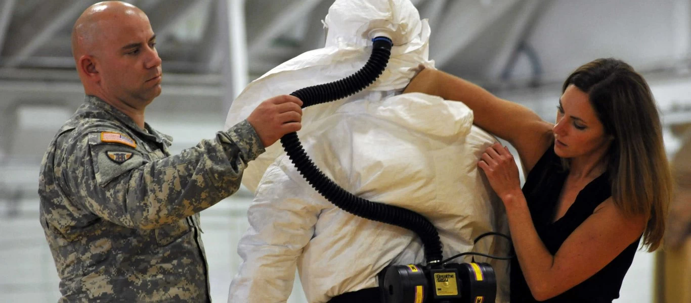 COVID-19: Νέα σενάρια – Δεν ξεκίνησε από την Κίνα αλλά από τις ΗΠΑ το 2006 – Ήταν πρόγραμμα του αμερικανικού Στρατού